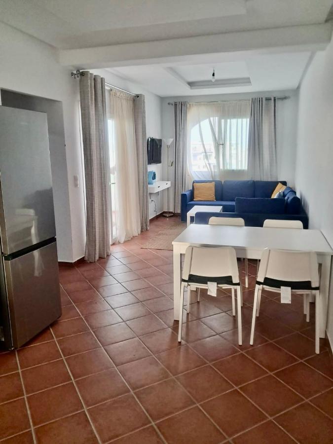 Private Apartment With Access To Pool 5 Km From The Beach 卡博尼格洛 外观 照片